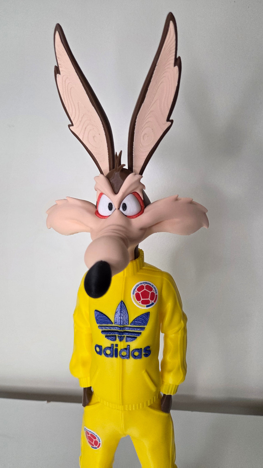 Wile E Coyote Colombian 02 Edition 26 OLD SCHOOL